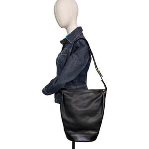 Celine Bucket Bag Black Leather Shoulder Bag Horse-bit Strap Italy Vintage